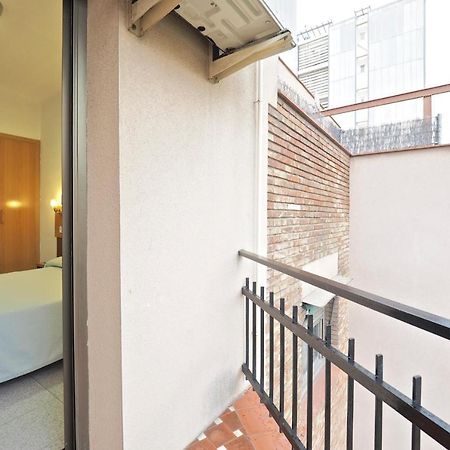 Hostal Ballestero Barcelona Zewnętrze zdjęcie