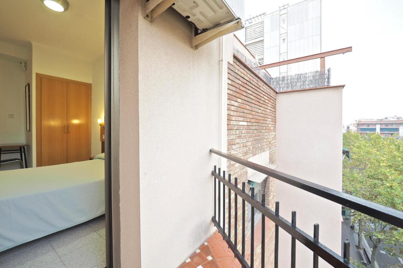 Hostal Ballestero Barcelona Zewnętrze zdjęcie