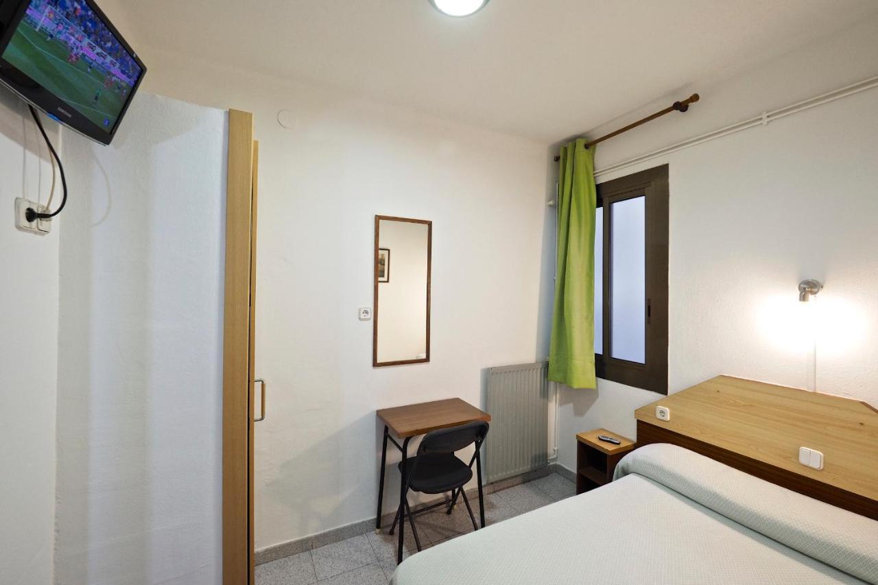 Hostal Ballestero Barcelona Zewnętrze zdjęcie