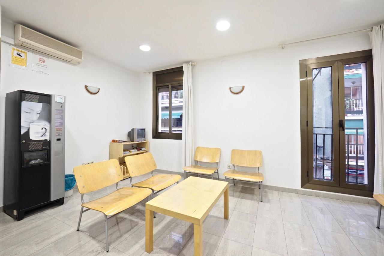 Hostal Ballestero Barcelona Zewnętrze zdjęcie