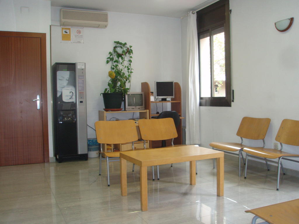 Hostal Ballestero Barcelona Zewnętrze zdjęcie